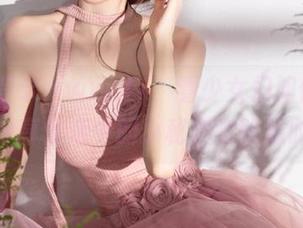 登录www.17，看少女们如何在这里分享生活中的小秘密和吃瓜时刻