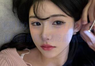 iOS用户登录17吃瓜网，轻松获取新鲜热辣的吃瓜消息！