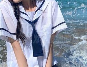 加入“hlw”网站，第一时间获取吃瓜新闻，成为朋友圈的风向标！