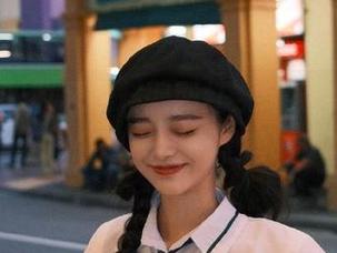 收藏黑料网网红系列视频，和闺蜜一起围观精彩黑料吧！