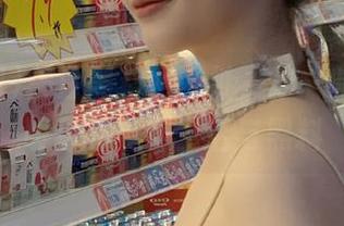 关注黑料网网址，第一时间发布明星的真实生活与黑料